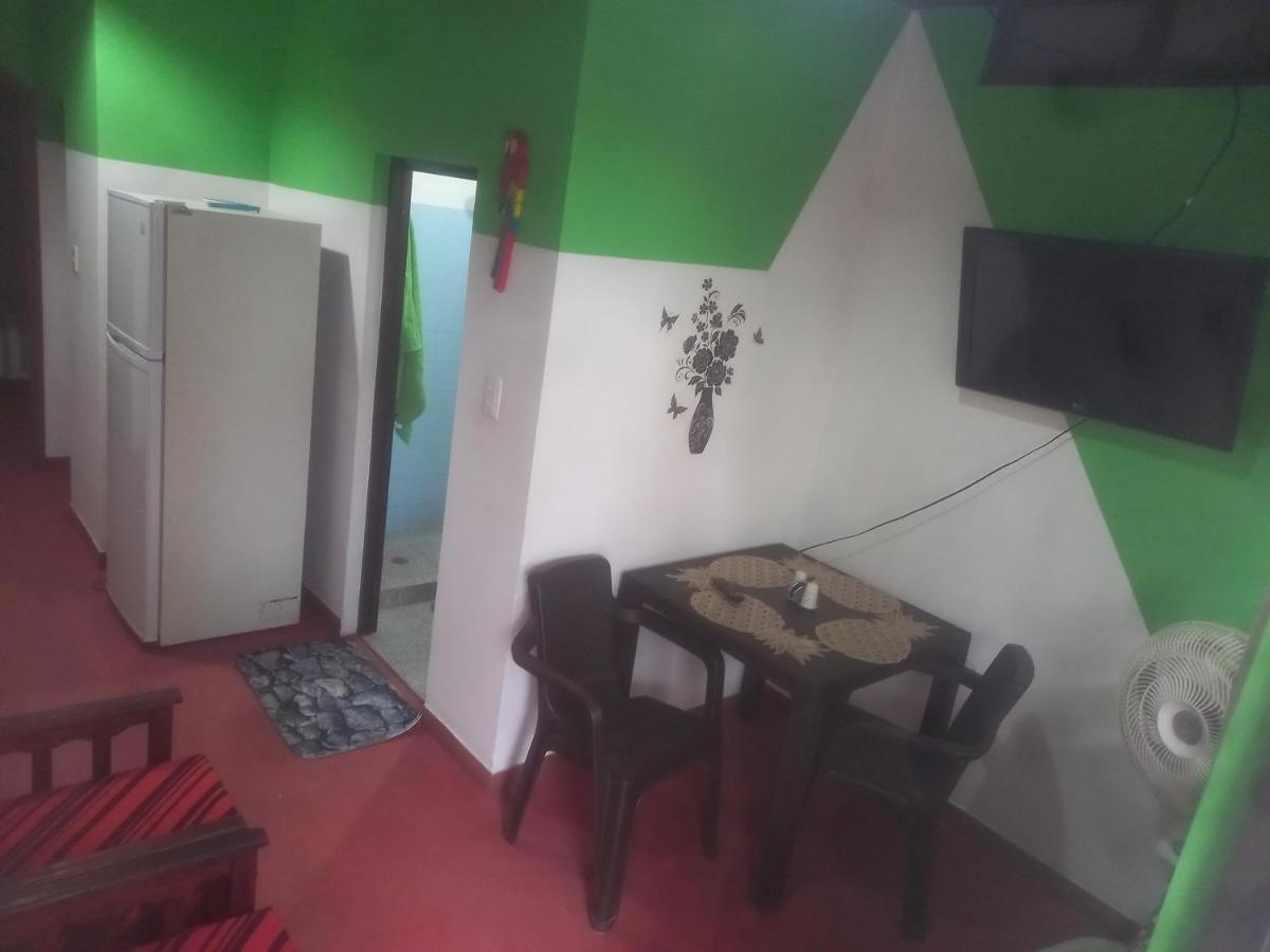 Don Ramirez Appartement Leticia Buitenkant foto